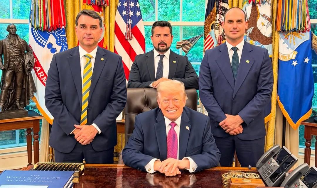 Trump se deslinda de Flávio Bolsonaro tras darle asilo en EU: ‘No voy a involucrarme’