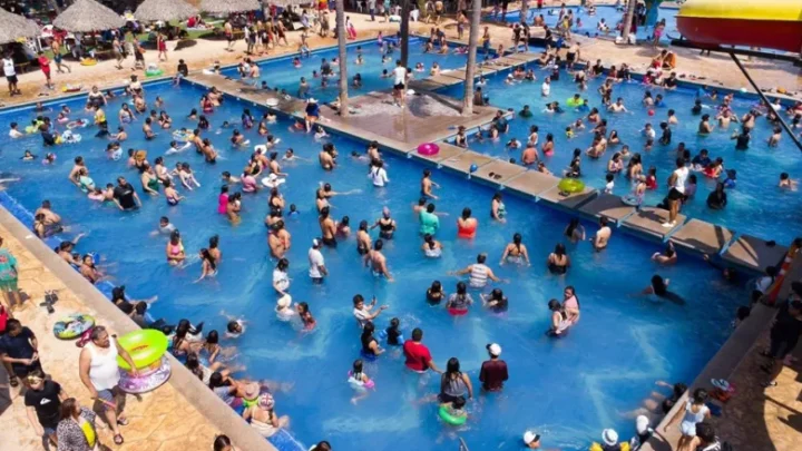 Balnearios en San Juan del Río y Tequisquiapan registraron lleno total