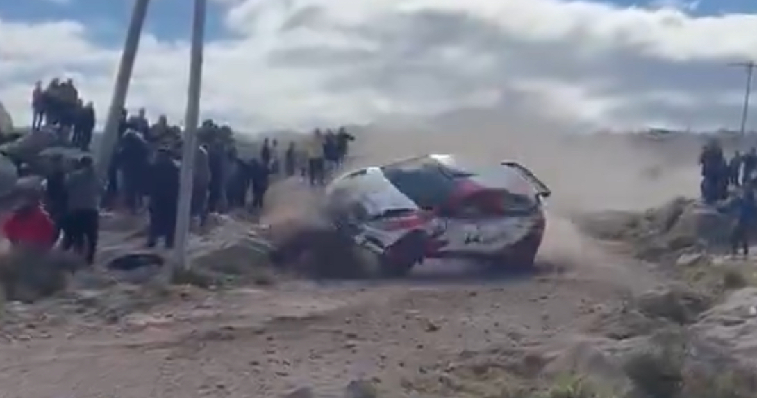 Muere aficionado de 25 años tras accidente en rally de Argentina