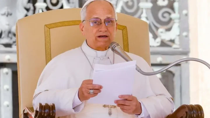 Trump se niega a disculparse con el Papa León XIV y defiende postura sobre Irán