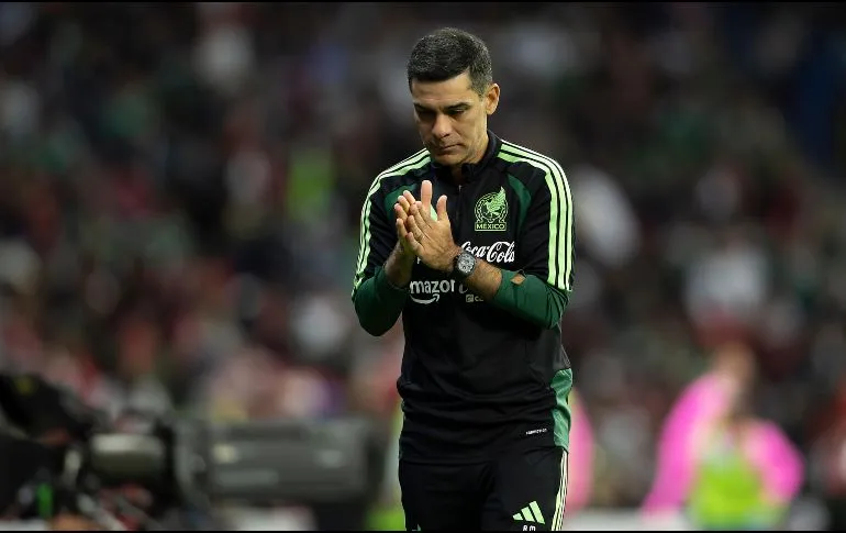 Rafael Márquez firma contrato como técnico del Tri para el ciclo 2030