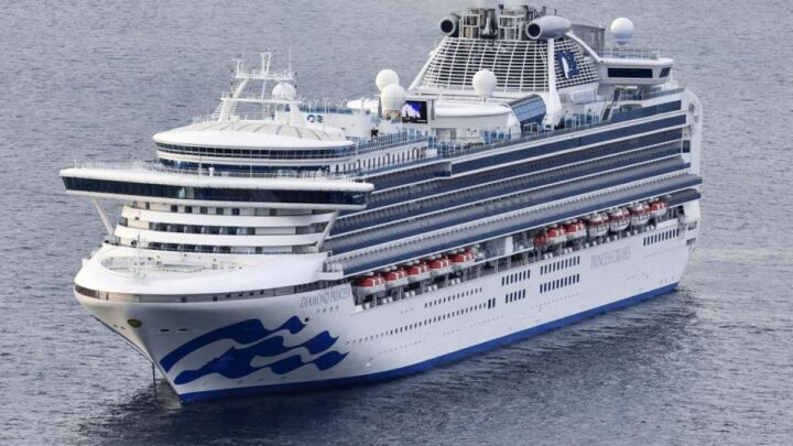 Crucero con brote de hantavirus encalla en Países Bajos para atención médica