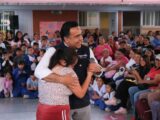 Luis Nava festeja a niñas, niños y mamás de Huimilpan