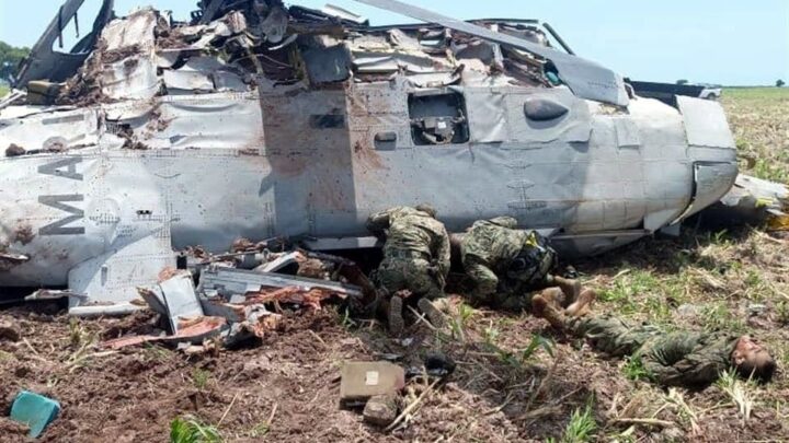 Captan falla en helicóptero de la Marina; aterriza de emergencia a segundos de despegar en Sinaloa