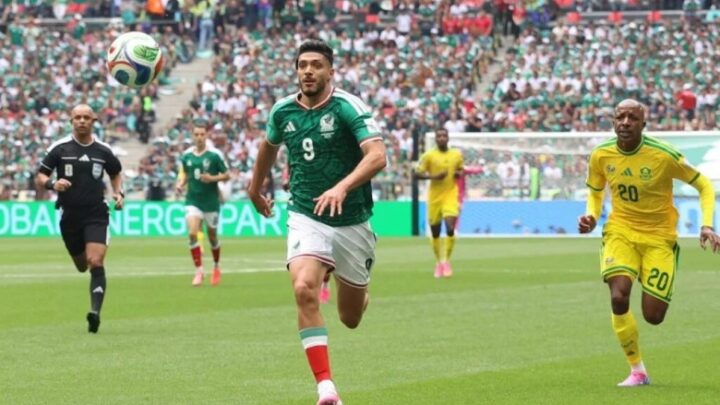 México vence 2-0 a Sudáfrica en debut del Mundial 2026 en el Azteca