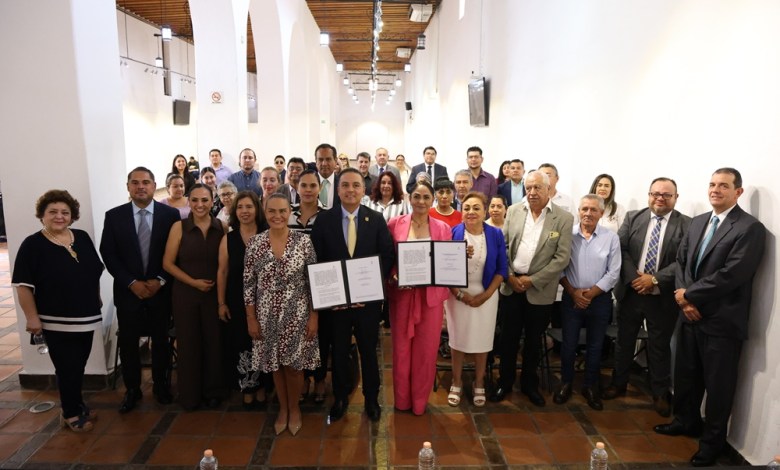 Impulsan asesoría jurídica gratuita mediante convenio en San Juan