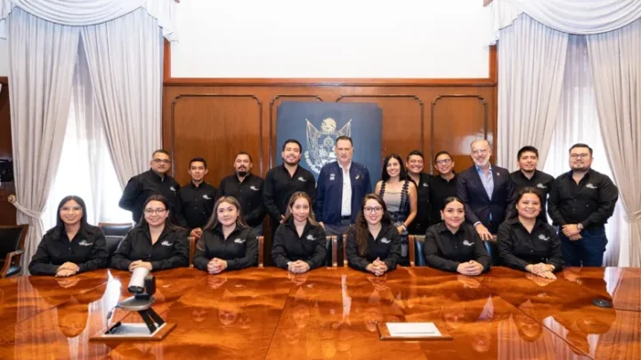 Mauricio Kuri destaca paz laboral con sindicatos en Querétaro