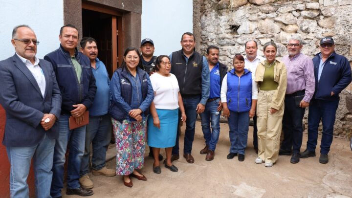 Gobierno Municipal lleva jornada de trabajo y atención ciudadana a Lomo de Toro