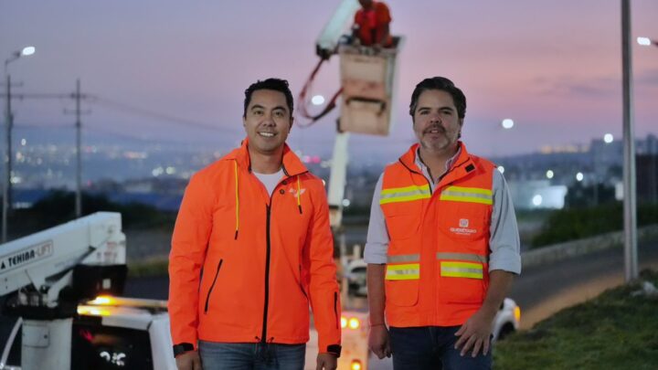 Supervisa Felifer Macías la instalación de luminarias LED en el Libramiento Surponiente