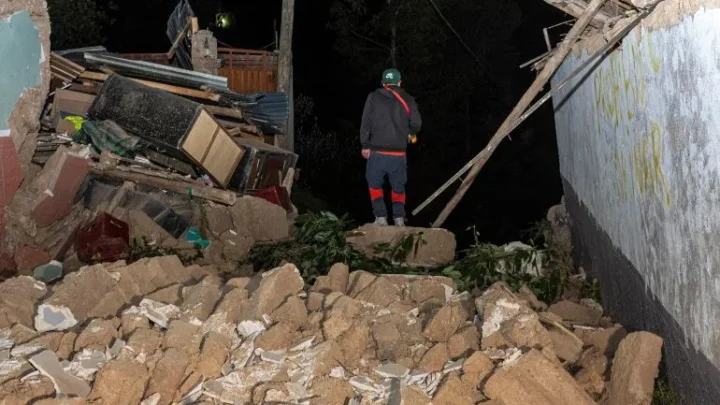 Perú sufre dos nuevos sismos de 3.4, tras el terremoto del sábado que dejó varios muertos