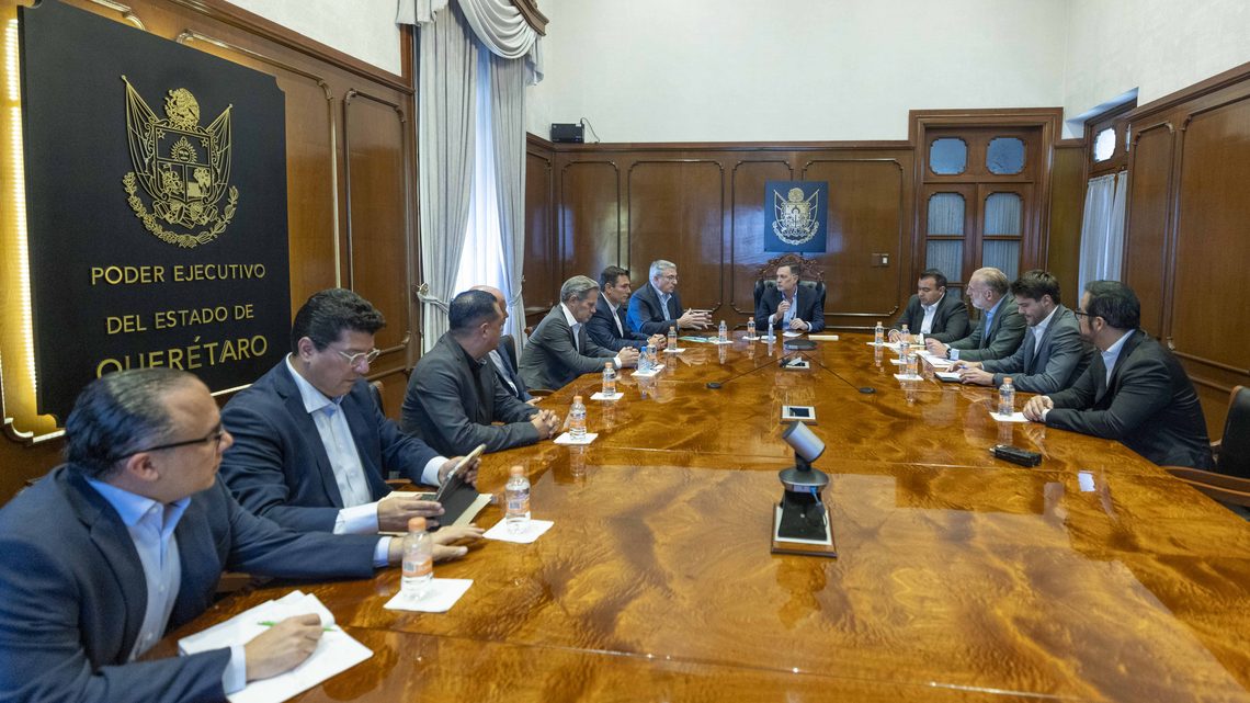 Anuncia Schneider Electric expansión en Querétaro con cuatro mil nuevos empleos