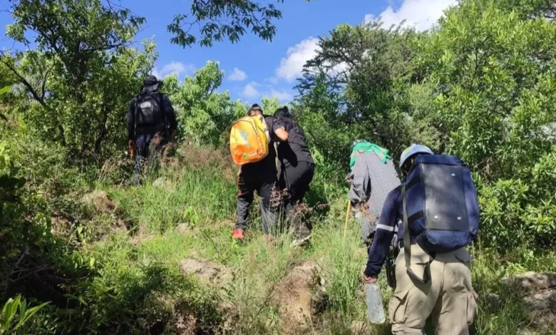 Rescatan a cuatro personas extraviadas en Cerro Gordo, San Juan del Río