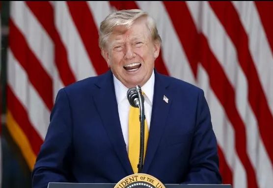 Amenaza Trump con renombrar el lago Ontario como “Lago América” en plena tensión con Canadá