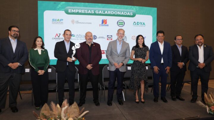 Municipio de San Juan del Río recibe distintivo por buenas prácticas en sustentabilidad, ética y responsabilidad social