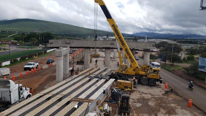 Destacan inversión millonaria en carreteras