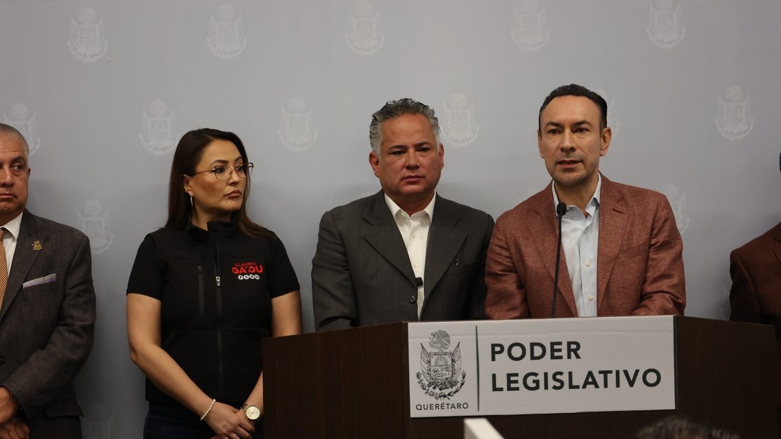 “No hay que engañar a las ciudadanas y los ciudadanos: el 6 de 6 ya está contemplado en la ley y más”: Arturo Maximiliano