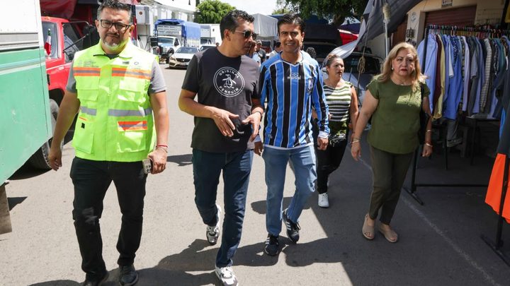 Fortalecen SEDESOQ y comerciantes proyecto para el Tianguis Presidentes