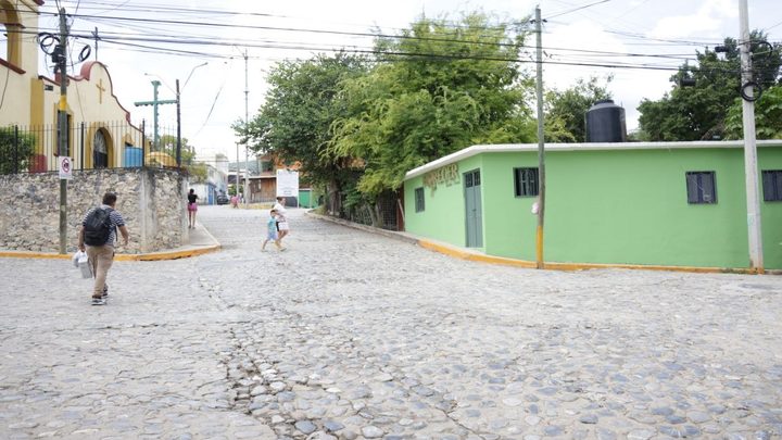 Titular de SEDESOQ realiza gira de trabajo en la Sierra Queretana