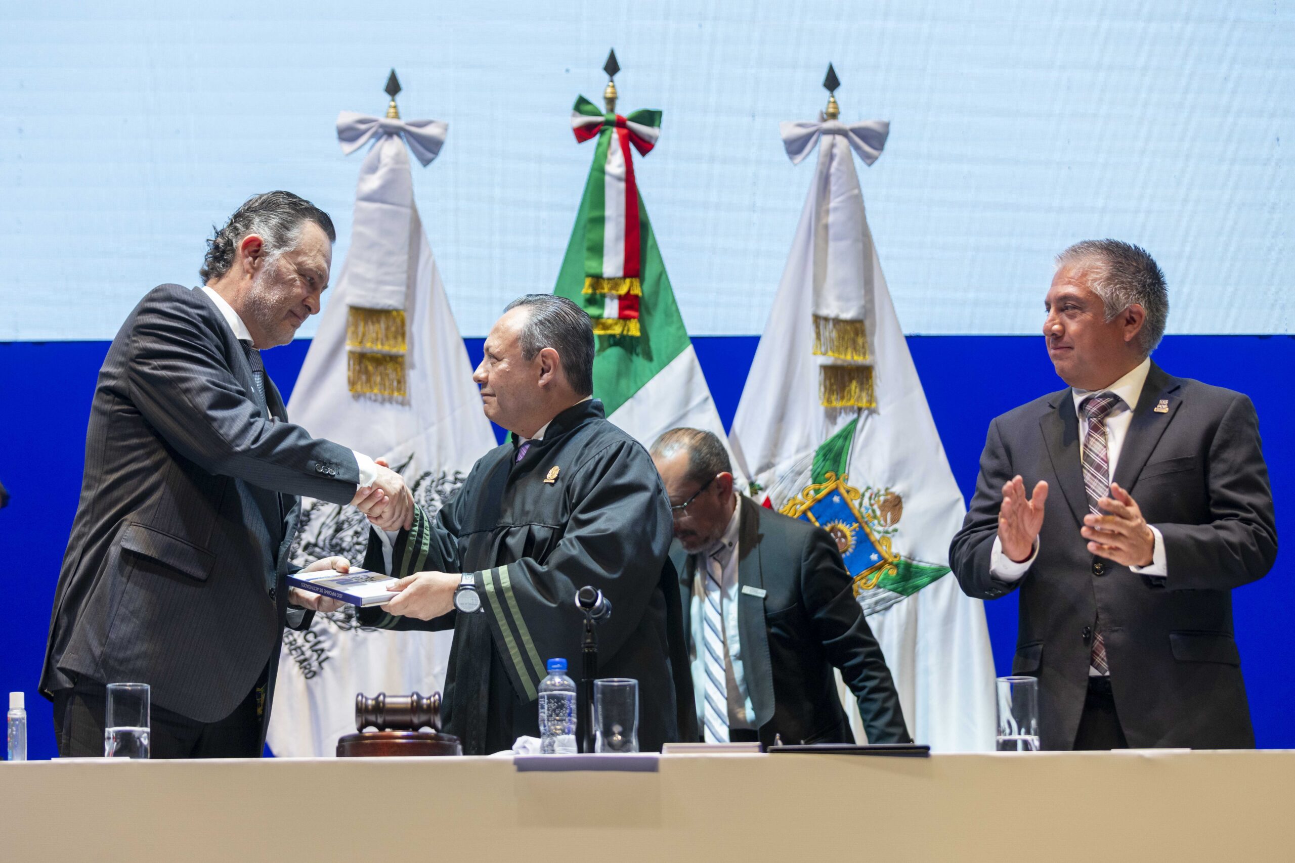 Asiste Gobernador al informe de actividades del estado que guarda la impartición de Justicia