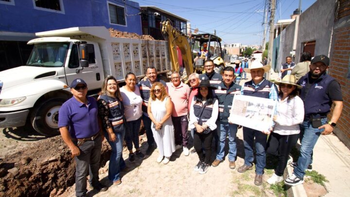 Invierte Gobierno Municipal de San Juan del Río más de 4.4 mdp en rehabilitación de calle Aguascalientes