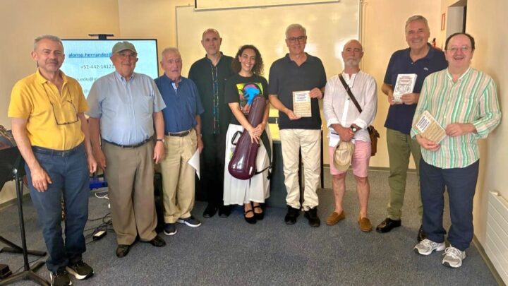 Con apoyo de la SECULT, musicólogo queretano presenta su libro en España