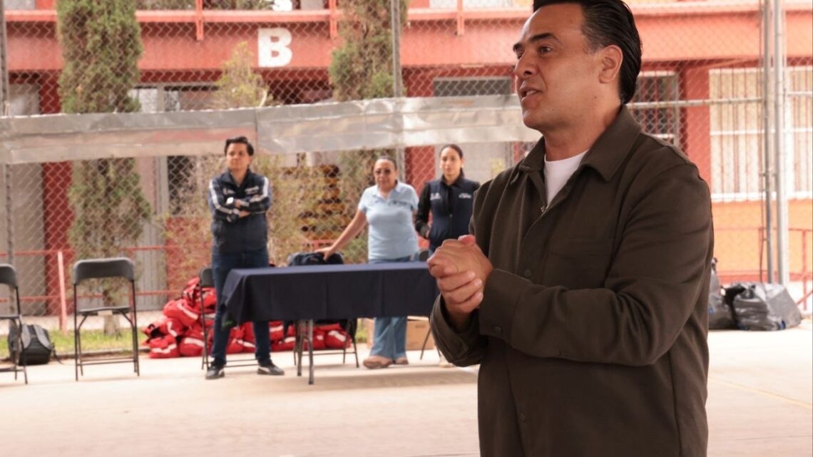 Fortalece Luis Nava capacitación de Promotores de la Paz para responder ante emergencias