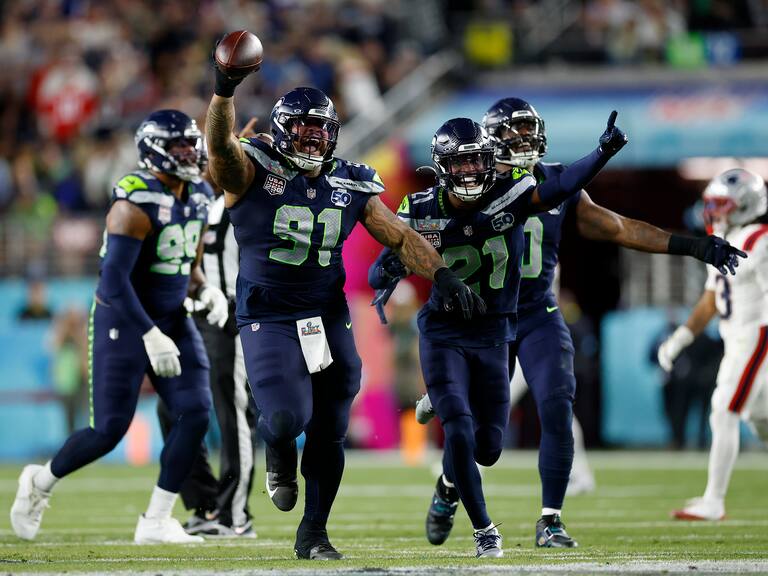 Seattle comienza la temporada de la NFL con remontada sobre Nueva Inglaterra