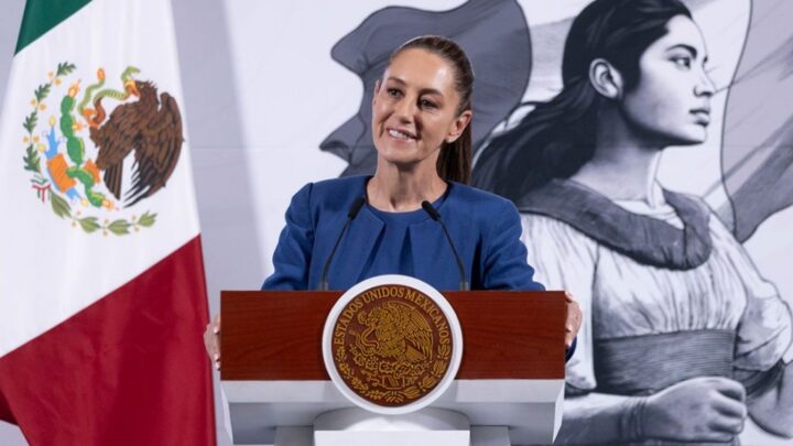 Sheinbaum ironiza sobre la alianza entre Fox y Alito rumbo a 2027