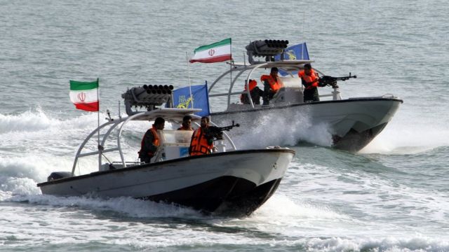 Irán advierte que bloqueará “rutas ilegales” en Ormuz por las que se exporta petróleo