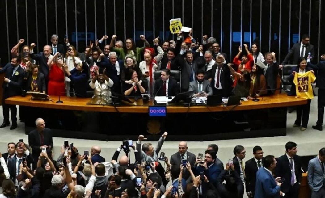 Senado de Brasil aprueba la semana laboral de cinco días: Triunfo clave para Lula antes de las elecciones