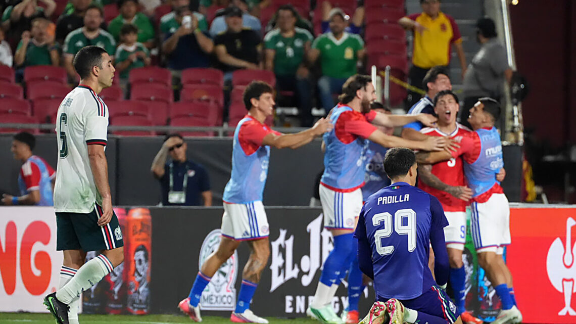 México cae ante Chile y Rafa Márquez sigue sin ganar con el Tri