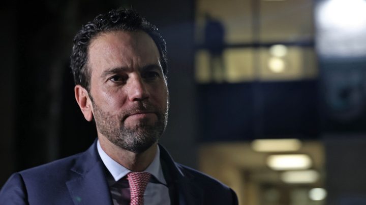 “La UIF investiga a Amílcar Olán”: Loret revela cuenta en Suiza con mil 433 MDP