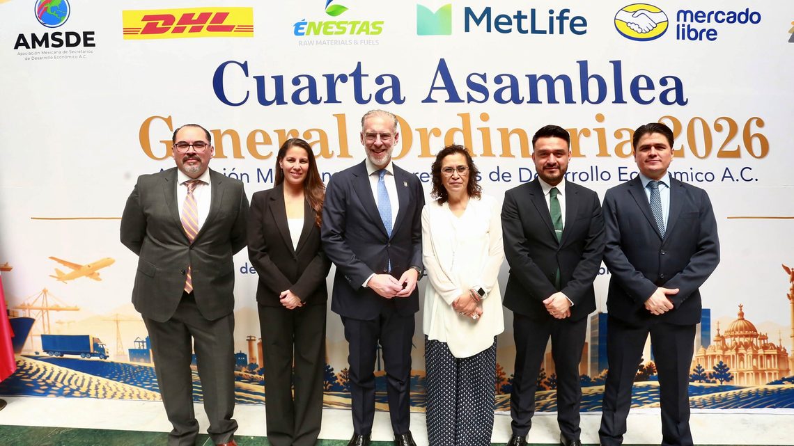 Presenta Marco Del Prete informe de actividades durante asamblea de la AMSDE