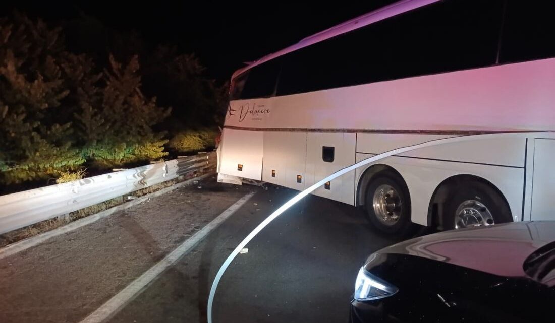 Atacan autobús de estudiantes en Sinaloa; moviliza a fuerzas federales y estatales