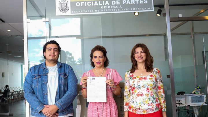 Adriana Meza impulsa iniciativa para garantizar la igualdad de oportunidades entre mujeres y hombres en el Congreso de Querétaro