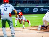 Charros viene de atrás y conquista la serie inaugural ante Jaguares