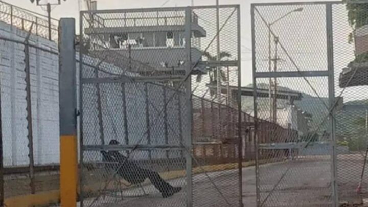 Reportan DISPAROS dentro del penal de Mazatlán; despliegan fuerte operativo militar
