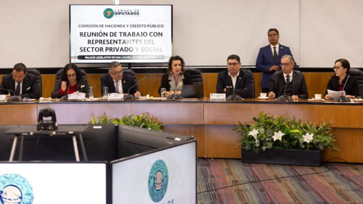 CONCANACO SERVYTUR presenta ante la Comisión de Hacienda de la Cámara de Diputados tres propuestas para proteger el empleo formal, la competitividad turística y la liquidez de los negocios en el Paquete Económico 2027